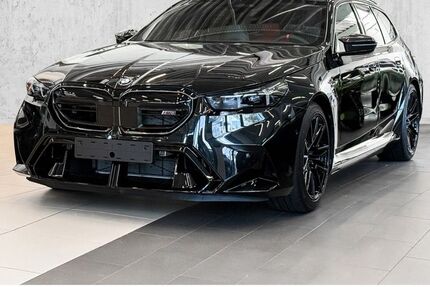 BMW M5 1.001 km 137.110 &euro; Köln-Nord 50739