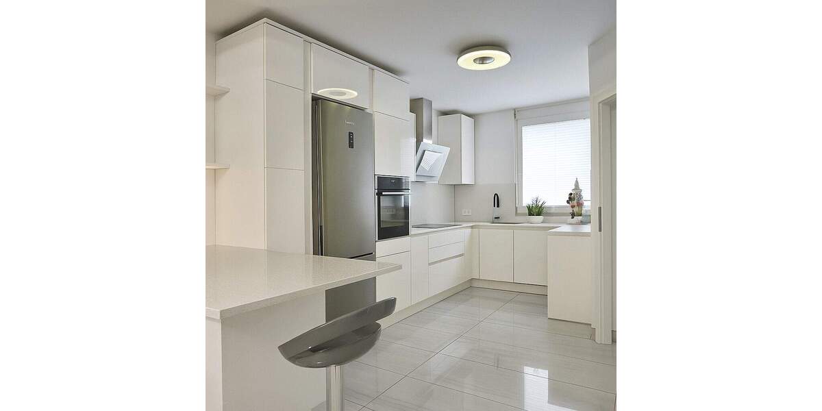 Reihenmittelhaus Düsseldorf Eller - 3 Zimmer, 81 m&sup2;, 465.000&euro; | Angebot:23958904