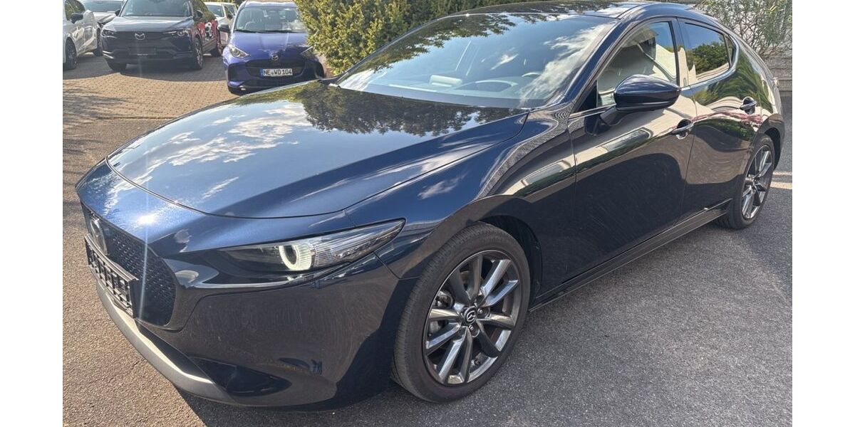 Mazda 3 62.776 km 20.750 &euro; Neuss 41464