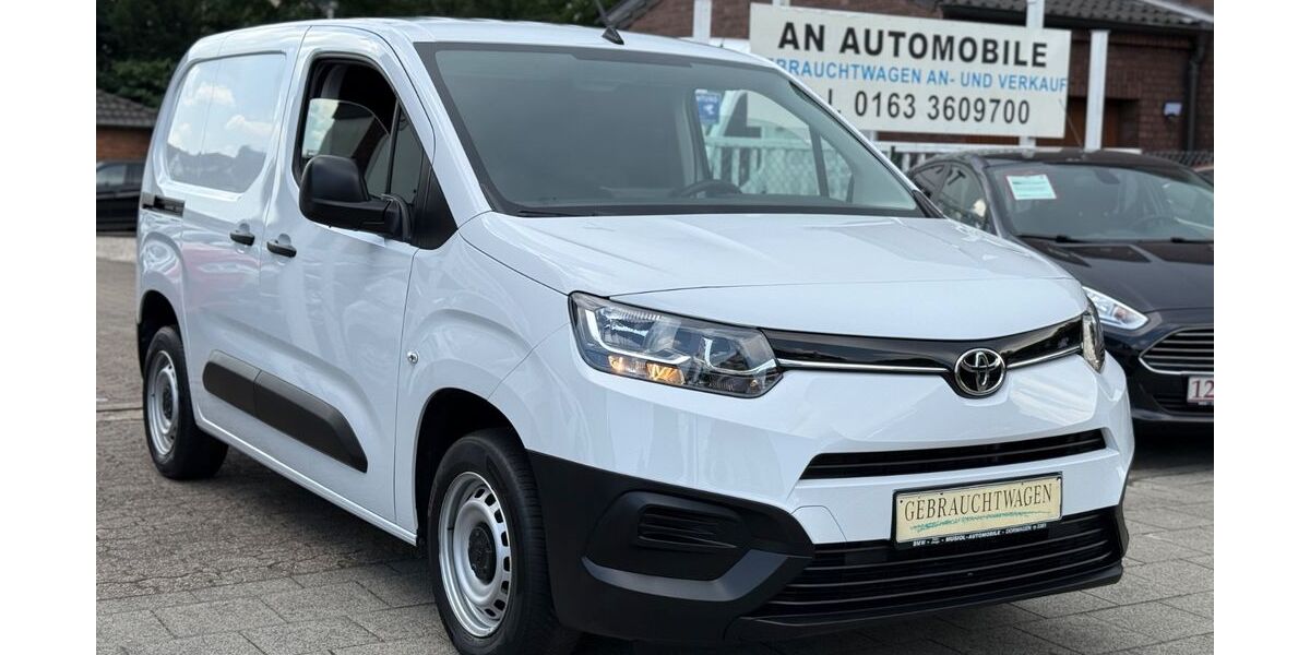 Toyota Proace City 23.000 km 16.490 € Dormagen 41539