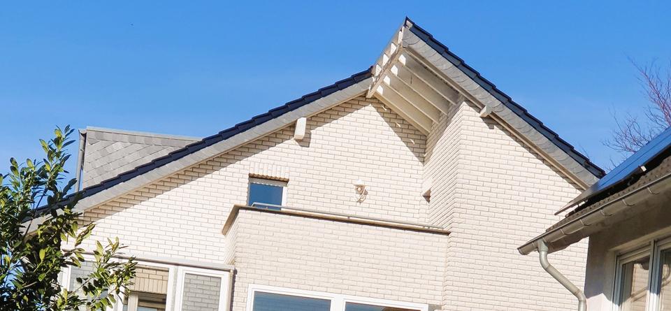 Dachgeschoßwohnung Langenfeld (Rheinland) - 3 Zimmer, 85 m&sup2;, 314.000&euro; | Angebot:24585617