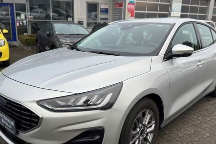 Ford Focus 35.646 km 16.698 &euro; Wipperfürth 51688