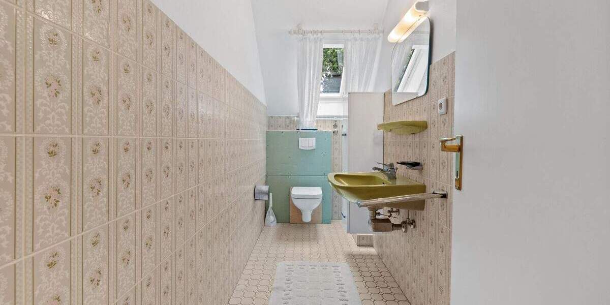 Einfamilienhaus Ratingen Hösel - 9 Zimmer, 303 m&sup2;, 1.450.000&euro; | Angebot:24462555