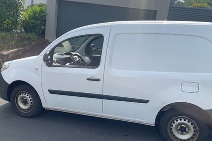 Renault Kangoo 50.000 km 7.900 &euro; Köln 51107