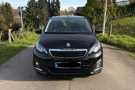 Peugeot 108 74.648 km 5.800 € Solingen 42651