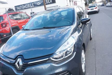 Renault Clio 133.000 km 6.499 &euro; Köln 51143