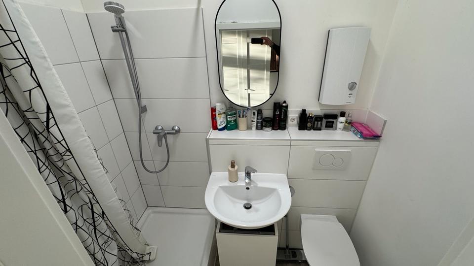 Etagenwohnung Düsseldorf Flingern Süd - 1 Zimmer, 16 m&sup2;, 650&euro; | Angebot:24662492