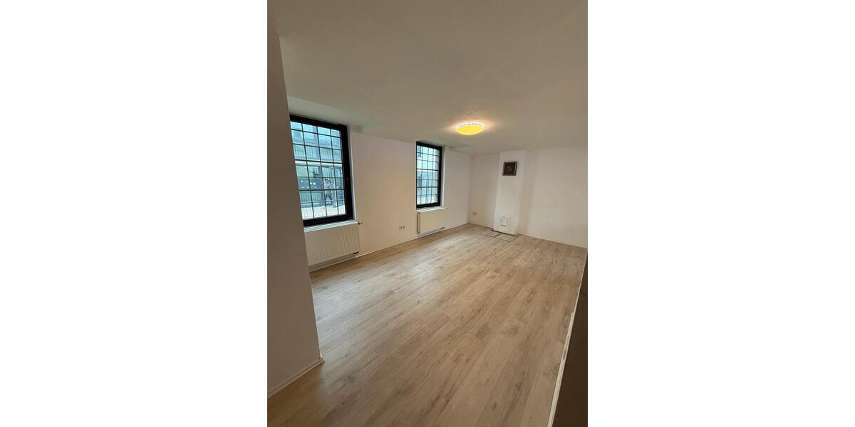 Gewerbeobjekt Solingen Aufderhöhe - 400&euro; | Angebot:25382575