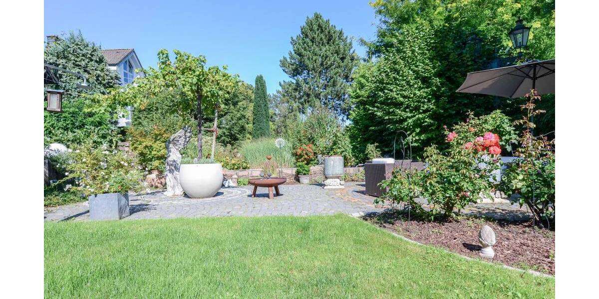 Mehrfamilienhaus, Wohnhaus Leverkusen Bergisch Neukirchen - 8 Zimmer, 345 m&sup2;, 1.395.000&euro; | Angebot:22588891