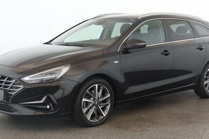 Hyundai i30 72.600 km 16.984 &euro; Neuss 41464