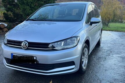 VW Touran 126.869 km 11.900 &euro; Hattingen 45529