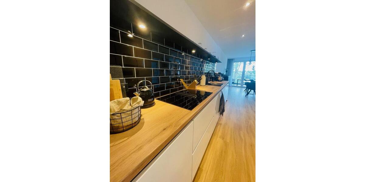 Erdgeschoßwohnung Solingen Aufderhöhe - 4 Zimmer, 113 m&sup2;, 1.797&euro; | Angebot:24687926