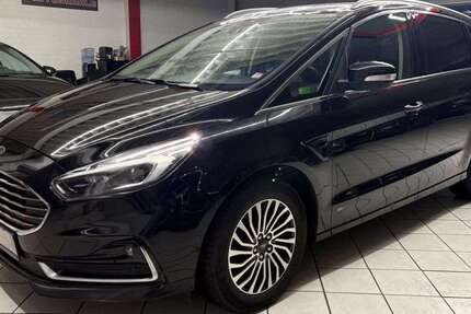 Ford S-Max 140.000 km 17.990 &euro; Leverkusen 51373