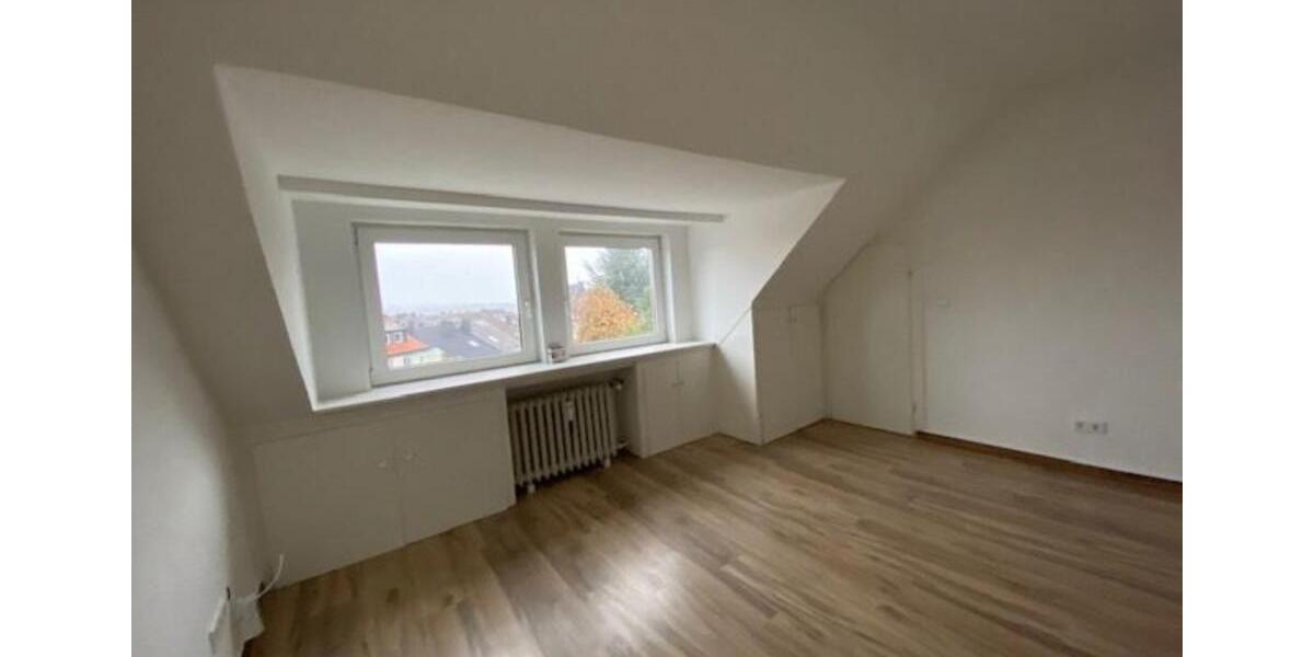 Dachgeschoßwohnung Wuppertal Lichtenplatz - 4 Zimmer, 70 m&sup2;, 510&euro; | Angebot:24715810
