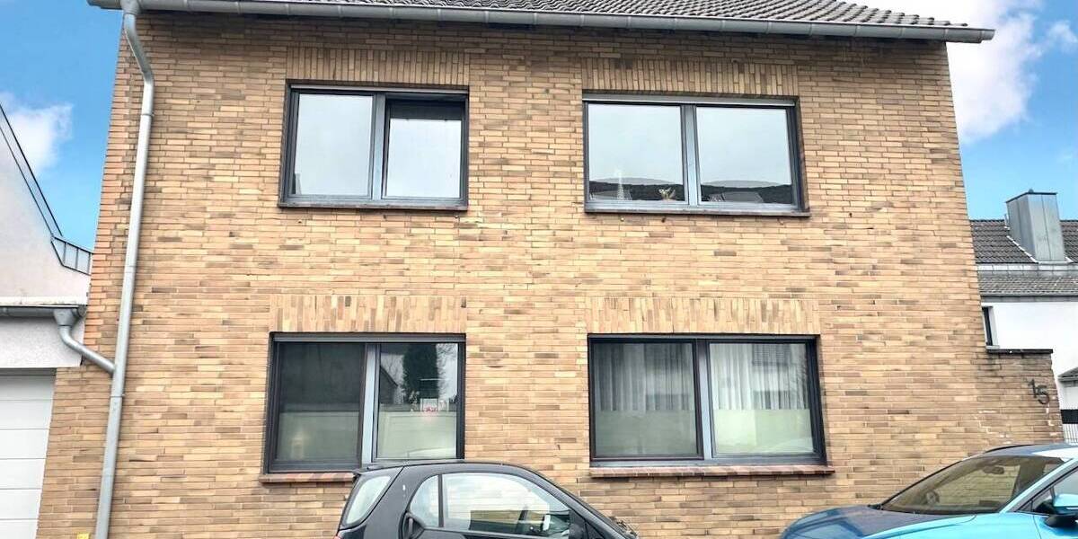 Mehrfamilienhaus, Wohnhaus Neuss Rosellen - 7 Zimmer, 155 m&sup2;, 495.000&euro; | Angebot:26657255