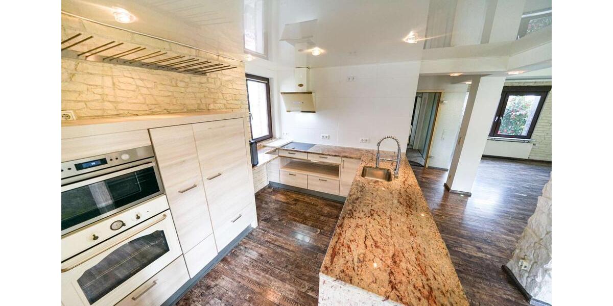 Doppelhaushälfte Düsseldorf Stadtbezirk 8 - 5 Zimmer, 256 m&sup2;, 2.850&euro; | Angebot:22052186