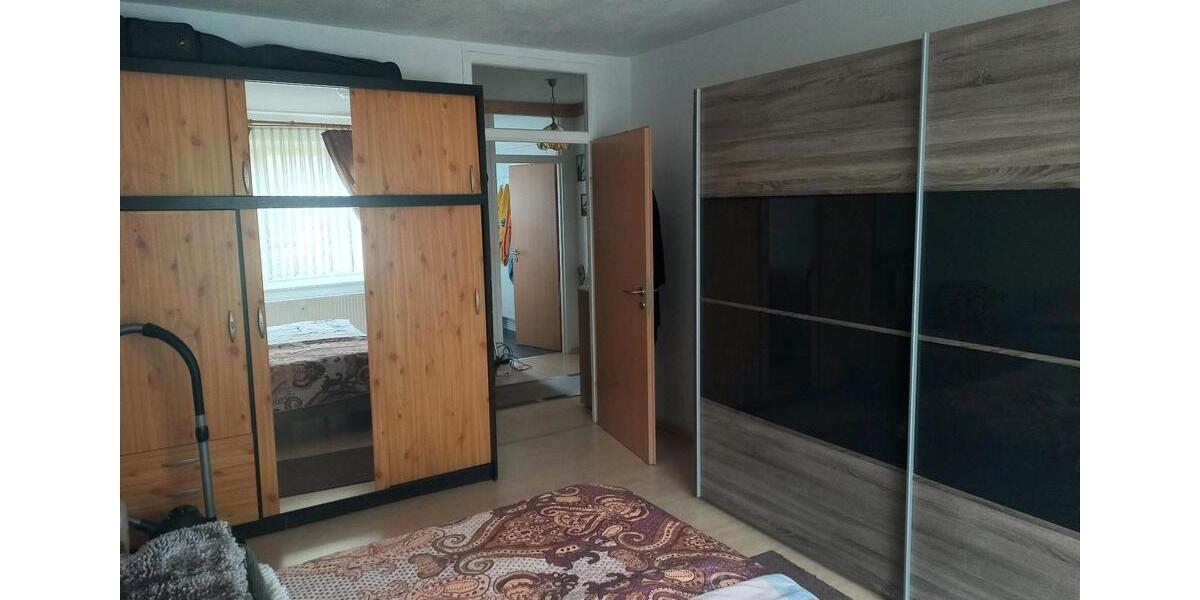 Etagenwohnung Leverkusen Bergisch Neukirchen - 3 Zimmer, 78 m&sup2;, 130.000&euro; | Angebot:26662203