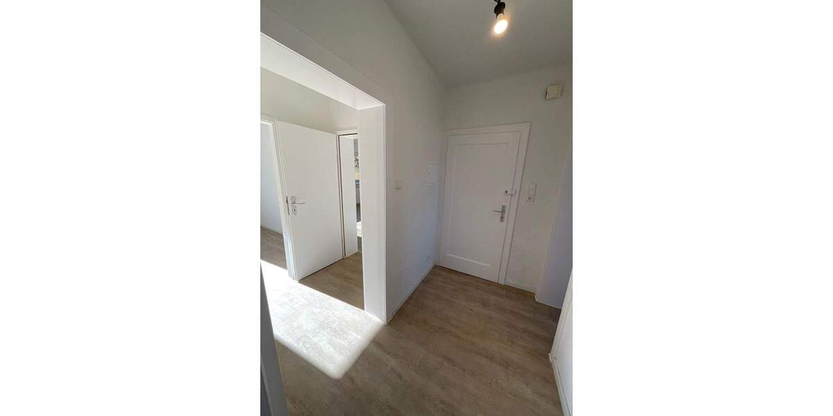 Etagenwohnung Wuppertal Barmen - 4 Zimmer, 94 m&sup2;, 759&euro; | Angebot:24802686