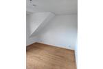 Dachgeschoßwohnung Neuss Holzheim - 3 Zimmer, 75 m&sup2;, 850&euro; | Angebot:25942582