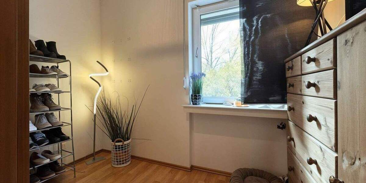 Reihenmittelhaus Köln Neuehrenfeld - 4 Zimmer, 95 m&sup2;, 829.000&euro; | Angebot:24036464