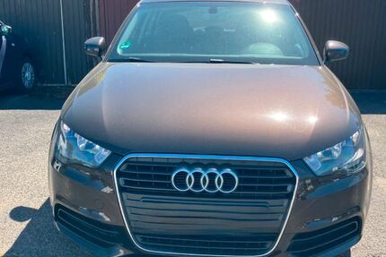 Audi A1 82.100 km 8.300 &euro; Köln 50859