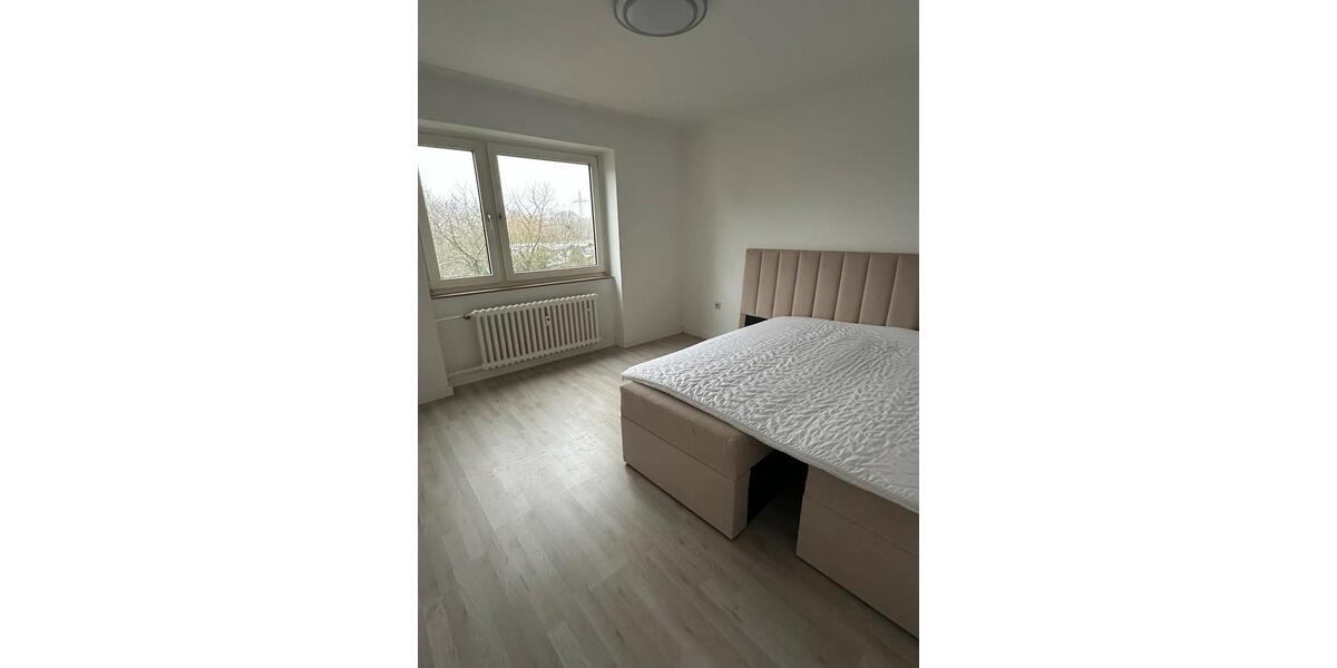Etagenwohnung Ratingen - 3 Zimmer, 74 m&sup2;, 934&euro; | Angebot:24935037