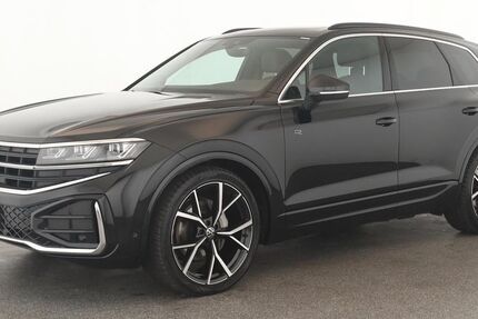 VW Touareg 32.400 km 56.484 &euro; Neuss 41460