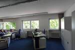 FREISTEHENDES GEWERBEOBJEKT MIT LAGER BÜRO UND BUNGALOW