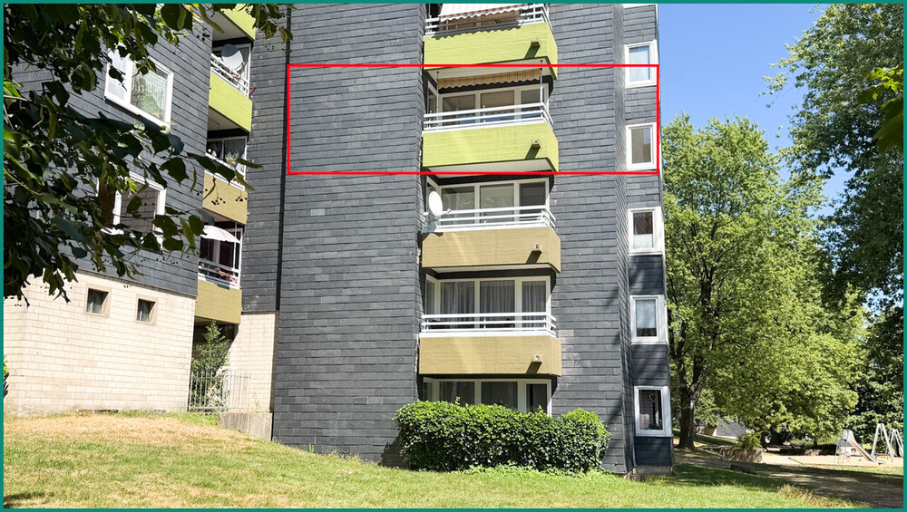 GUT GESCHNITTENE 2-ZIMMER-EIGENTUMSWOHNUNG MIT BALKON IN RADEVORMWALD, PROVISIONS- UND BEZUGSFREI - Etagenwohnung Radevormwald Uelfe IV | Angebot:27261867