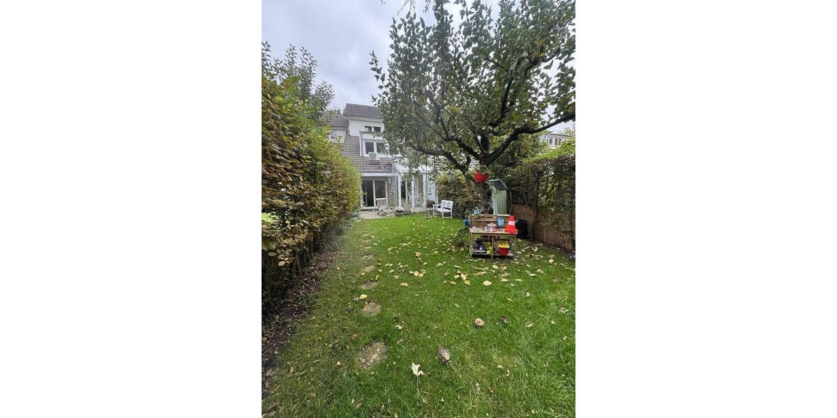 Reihenhaus Düsseldorf Lörick - 5 Zimmer, 161 m&sup2;, 1.350.000&euro; | Angebot:24860243