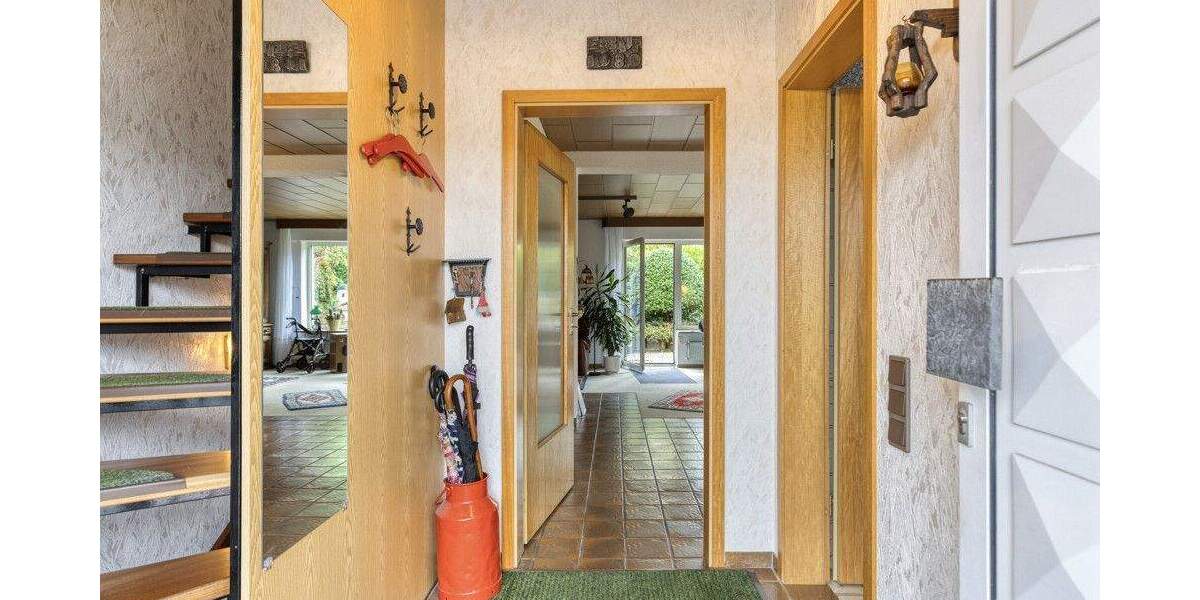 Einfamilienhaus mit viel Potenzial freut sich auf neue Eigentümer - Einfamilienhaus Radevormwald / Dahlerau Dahlerau | Angebot:24211569