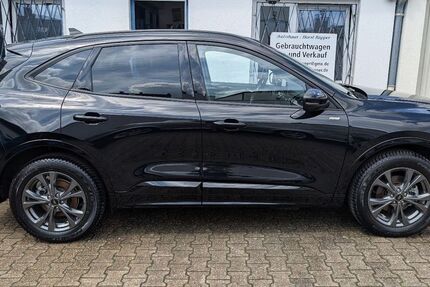 Ford Kuga 8.837 km 26.000 &euro; Düsseldorf 40472
