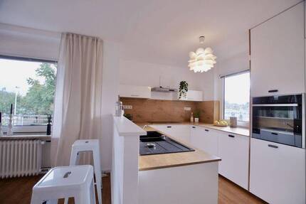 Frisch sanierte 3-Zimmer-Wohnung mit Balkon & Weitblick - ideal für junge Paare mit Zukunftsplänen