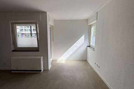 Wohnung Köln - 2 Zimmer, 45 m&sup2;, 608&euro; | Angebot:27030117
