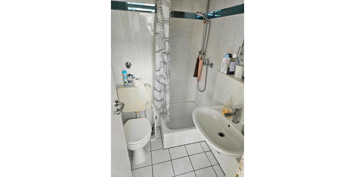 Dachgeschoßwohnung Köln Mülheim - 2 Zimmer, 60 m&sup2;, 850&euro; | Angebot:25920075