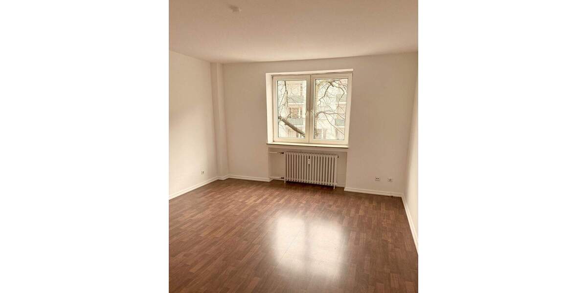Etagenwohnung Düsseldorf Derendorf - 2 Zimmer, 56 m&sup2;, 675&euro; | Angebot:24775553