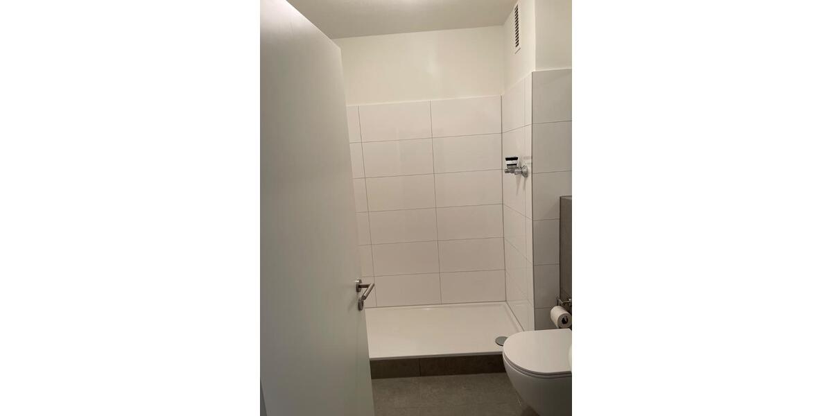Etagenwohnung Köln Kalk - 1 Zimmer, 42 m&sup2;, 820&euro; | Angebot:24527843
