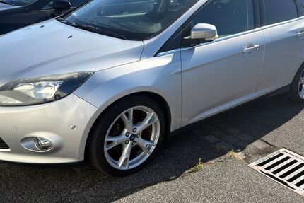 Ford Focus 155.000 km 3.990 &euro; Pulheim 50259