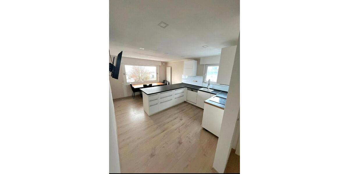 Einfamilienhaus Wuppertal Gemarkung Langerfeld - 6 Zimmer, 180 m&sup2;, 2.200&euro; | Angebot:24837657