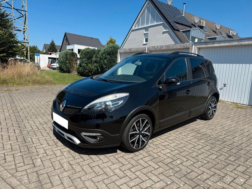 Renault Scenic 124.000 km 4.700 € Düsseldorf 40223