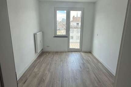 Wohnung Düsseldorf Stadtmitte - 1 Zimmer, 21 m&sup2;, 570&euro; | Angebot:26631669