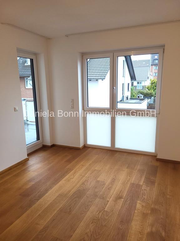 Hochwertige und top ausgestattete 3 Zimmer Wohnung + Aufzug und Garagenstellplatz mitten in Pulheim! zimmer