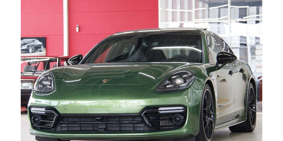 Porsche Panamera 84.000 km 69.850 € Köln 50739