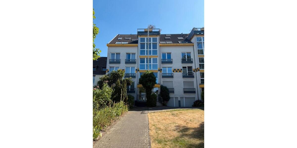Dachgeschoßwohnung Köln Nippes - 2 Zimmer, 53 m&sup2;, 314.000&euro; | Angebot:27442517