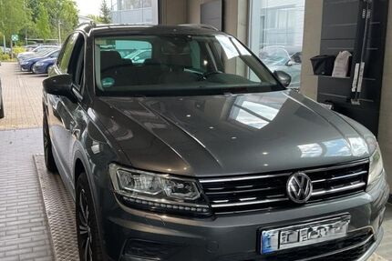 VW Tiguan 128.230 km 21.450 &euro; Hilden 40721