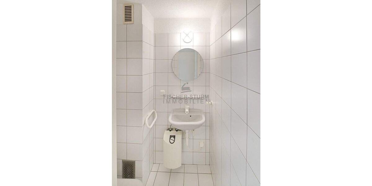 Etagenwohnung Düsseldorf Oberkassel - 3 Zimmer, 84 m&sup2;, 549.000&euro; | Angebot:24687262