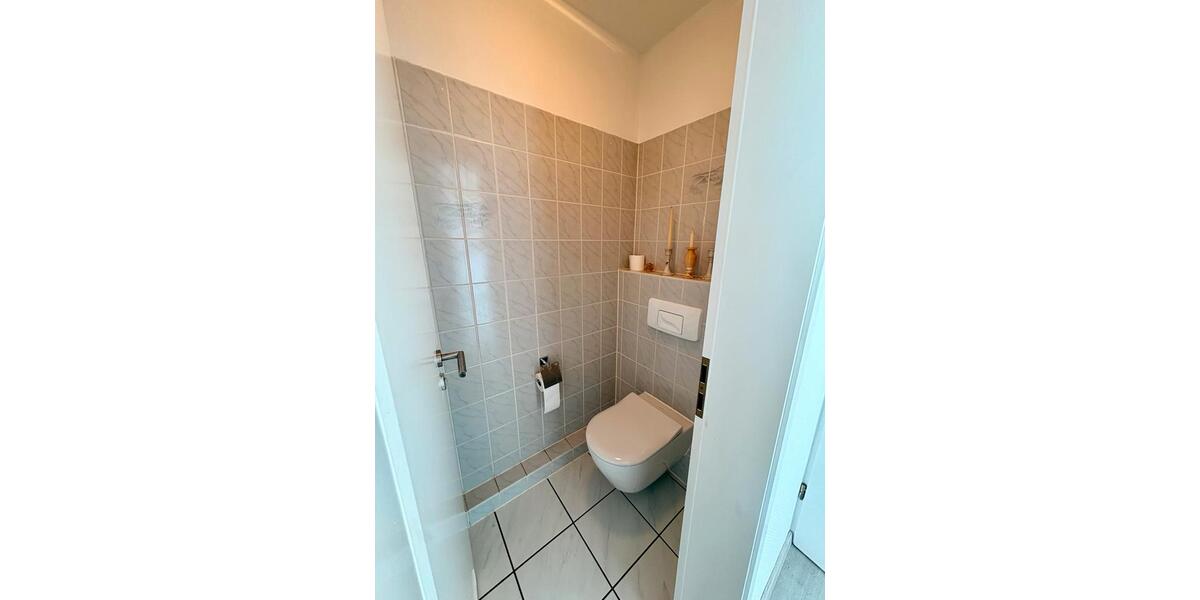 Dachgeschoßwohnung Hattingen Blankenstein - 4.5 Zimmer, 98 m&sup2;, 239.000&euro; | Angebot:26993457