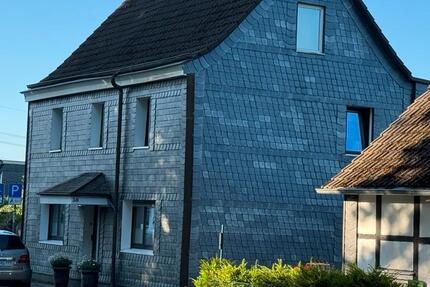 Freistehendes Zweifamilienhaus in guter Lage zu verkaufen zimmer