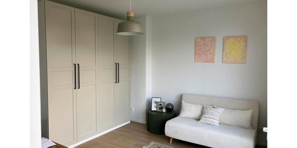 Dachgeschoßwohnung Düsseldorf Niederkassel - 3 Zimmer, 102 m&sup2;, 2.350&euro; | Angebot:27598728