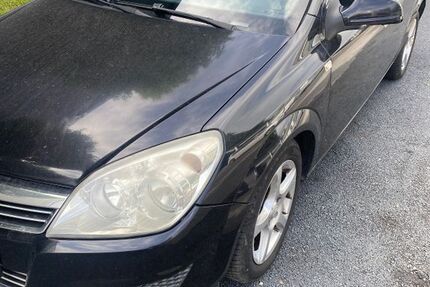 Opel Astra 277.000 km 750 &euro; Hilden 40721